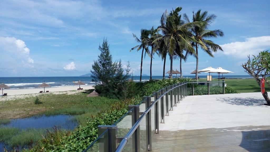 Ocean Apartment Spa & Golf Danang Exterior photo